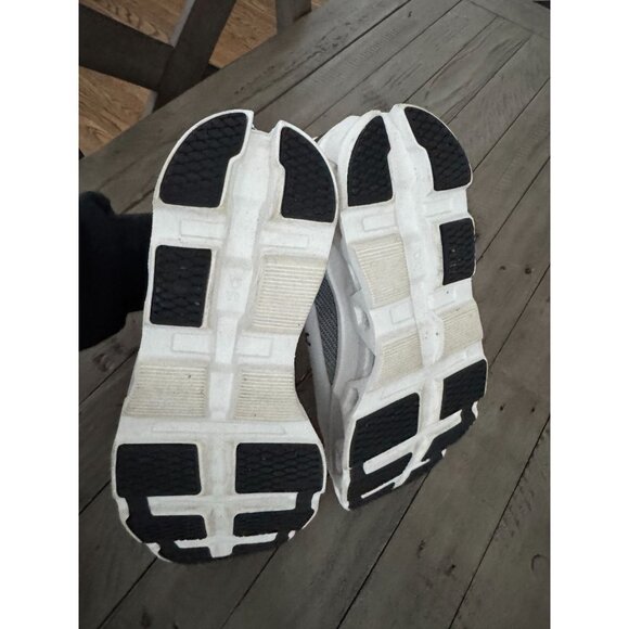 Womens On Cloudmonster 2 Undyed/Frost Size 8 - Picture 4 of 8